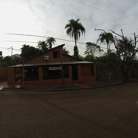 Iguazu Rey Hostel ปูแอร์โต อิกัวซู ภายนอก รูปภาพ