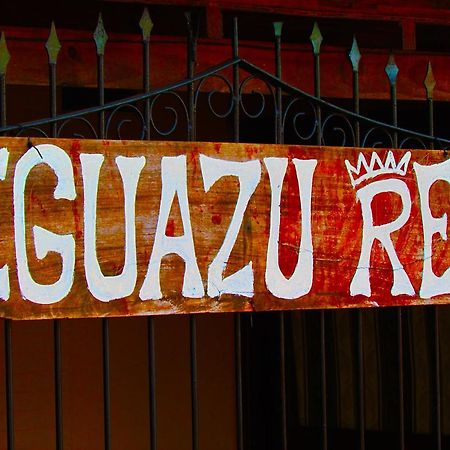 Iguazu Rey Hostel ปูแอร์โต อิกัวซู ภายนอก รูปภาพ