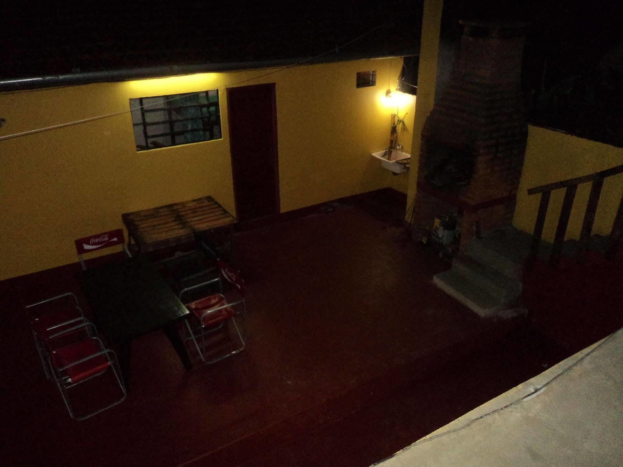 Iguazu Rey Hostel ปูแอร์โต อิกัวซู ภายนอก รูปภาพ