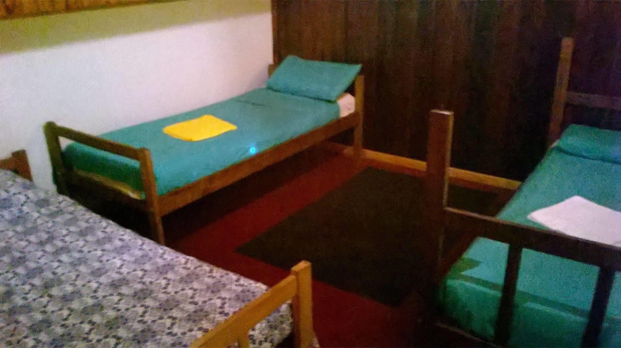 Iguazu Rey Hostel ปูแอร์โต อิกัวซู ภายนอก รูปภาพ