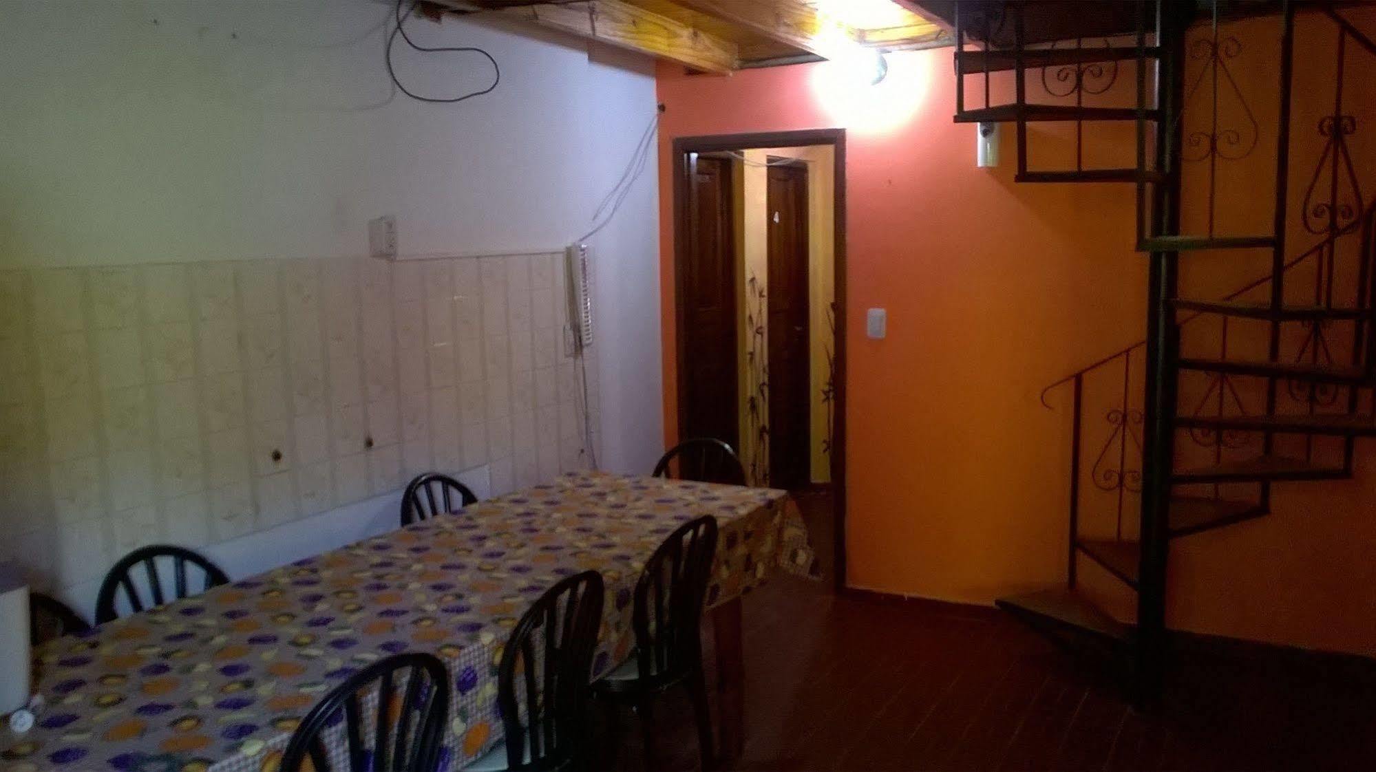 Iguazu Rey Hostel ปูแอร์โต อิกัวซู ภายนอก รูปภาพ